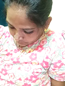 Snapshot of navyasree143 chatting on 11-12-25, 02:01 navyasree143 online show from 11-12-25, 02:01