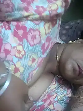 Snapshot of navyasree143 chatting on 11-28-25, 03:58 navyasree143 online show from 11-28-25, 03:58