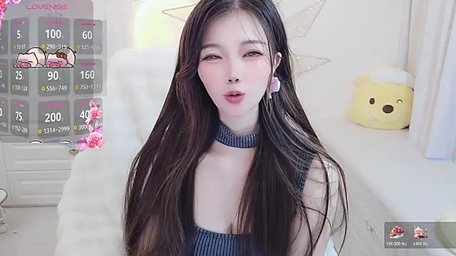 Coco-Di online show from 10-21-25, 02:34