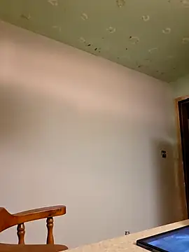 bear8t online show from 04-22-26, 04:37