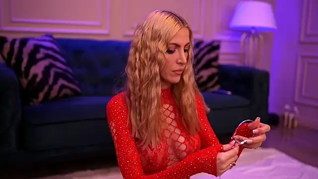 EllaBlake online show from 04-22-26, 04:26