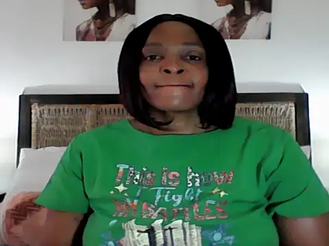 Snapshot of Blacksashaxx chatting on 12-21-25, 09:27 Blacksashaxx online show from 12-21-25, 09:27