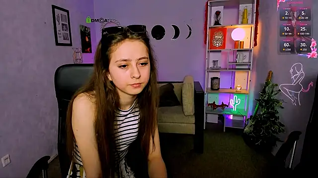 Snapshot of rebecca_smile chatting on 05-04-26, 12:45 rebecca smile online show from 05-04-26, 12:45