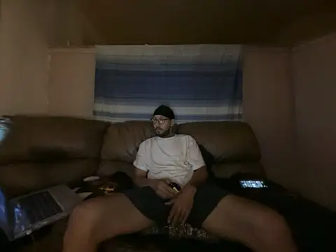 ThrowedWorldWide online show from 04-28-26, 02:44