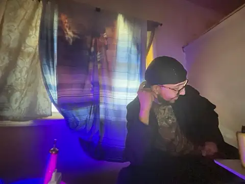 ThrowedWorldWide online show from 05-11-26, 02:56