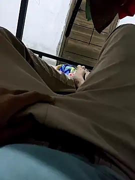 Snapshot of BIG_DICK__BOY chatting on 10-21-25, 06:19 BIG DICK BOY online show from 10-21-25, 06:19