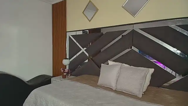 GabySweett  online show from 04-26-26, 01:31