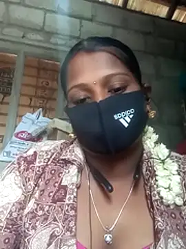 Tamil Hot Sandy online show from 10-15-25, 04:56