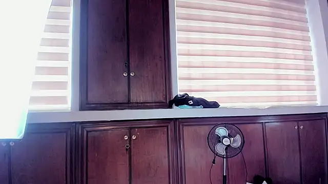 Violet Anders online show from 10-03-25, 08:17