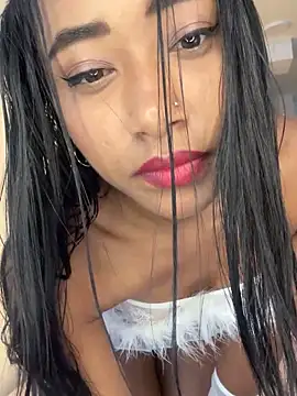 Snapshot of Soleyma_ chatting on 10-07-25, 03:09 Soleyma  online show from 10-07-25, 03:09