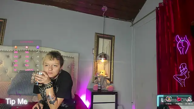 Baby Punk1 online show from 10-24-25, 12:34