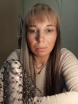 Conny Shellie online show from 02-10-26, 01:48