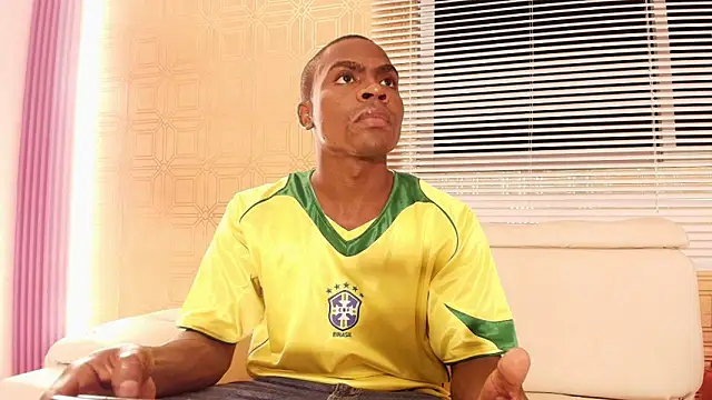 Snapshot of george_lance chatting on 10-18-25, 04:37 george lance online show from 10-18-25, 04:37