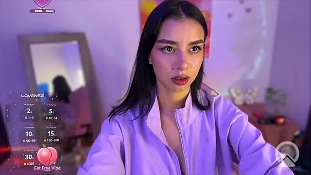 Snapshot of isa_martinexxx chatting on 11-30-25, 04:49 isa martinexxx online show from 11-30-25, 04:49