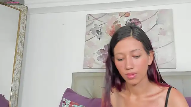 Snapshot of sofi_laane chatting on 10-08-25, 11:08 sofi laane online show from 10-08-25, 11:08