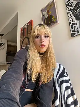 ivy aoki online show from 12-14-25, 10:03