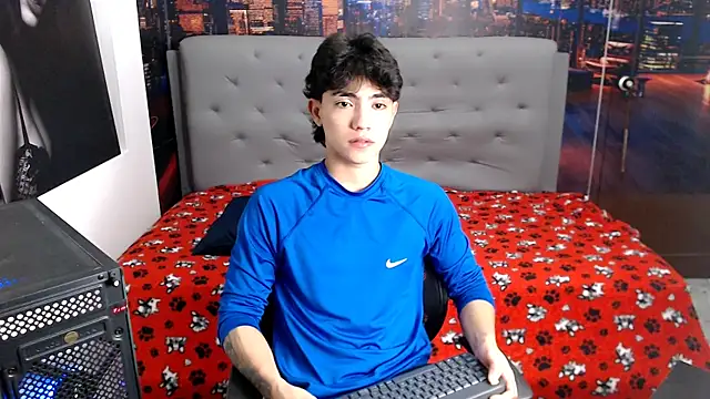 RomeoMillerr online show from 07-18-26, 12:15