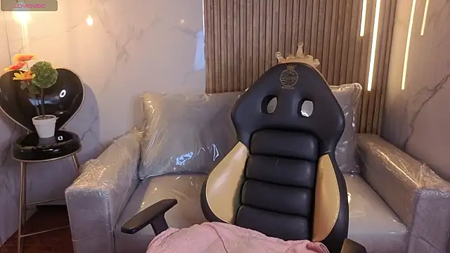  ceeleste cute  online show from 03-12-26, 07:42