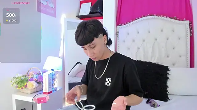 XaanderGrey online show from 11-15-25, 08:27