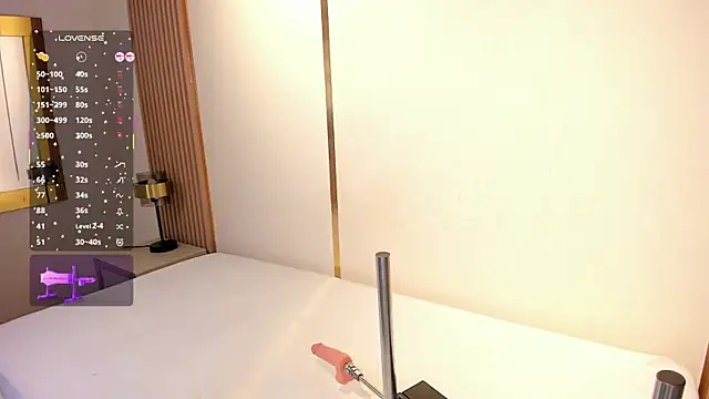 EmmiHops online show from 11-25-25, 01:11