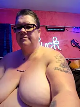 violentviolet68 online show from 05-12-26, 11:35