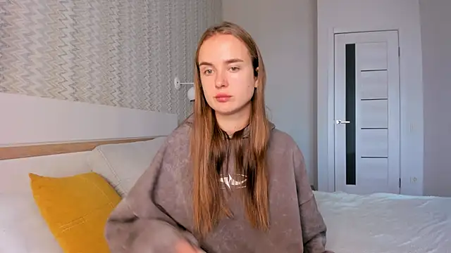 LilMary  online show from 10-22-25, 06:02