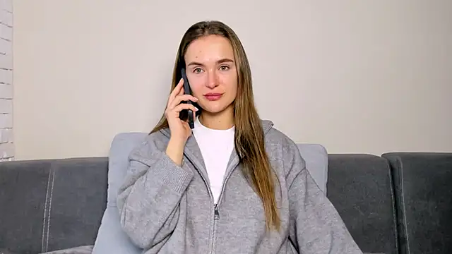 LilMary  online show from 12-15-25, 07:12