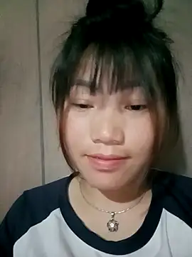 min-xinh online show from 04-30-26, 03:29