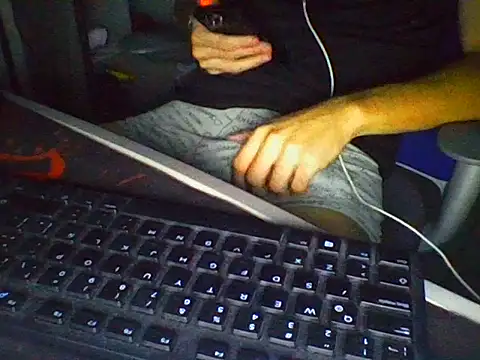 AlbertoRuiz086 online show from 10-14-25, 06:36