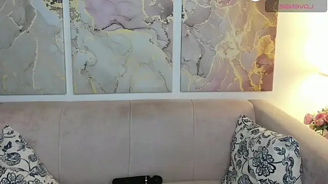 CamillaDreamer online show from 05-15-26, 11:56