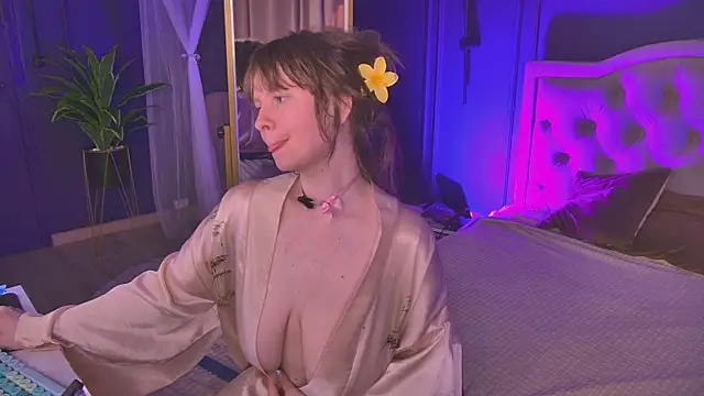 Lilly Stark online show from 06-15-26, 05:31