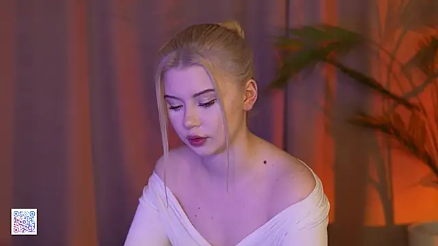 AshleyNikoo online show from 11-24-25, 04:51