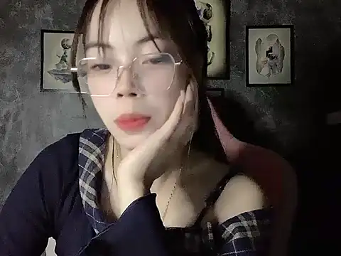 Ellie039 online show from 10-23-25, 10:14