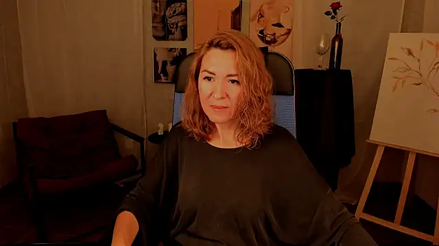 DonnaSmitth online show from 10-20-25, 03:34