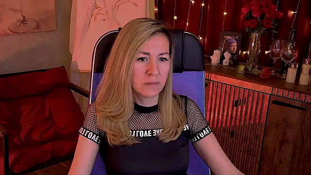 DonnaSmitth online show from 04-15-26, 07:10