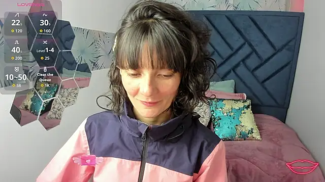 Valery More   online show from 02-19-26, 01:18