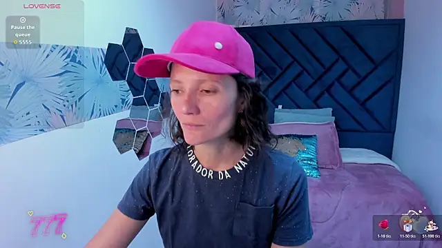 Valery More   online show from 05-31-26, 01:18