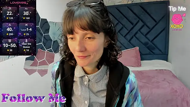 Snapshot of Valery_More__ chatting on 07-21-26, 12:29 Valery More online show from 07-21-26, 12:29