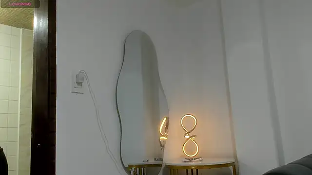 Misaki Kai online show from 04-01-26, 05:30