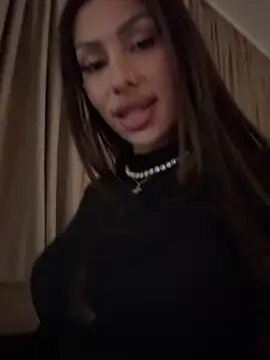 Snapshot of Candy_flippp chatting on 11-14-25, 06:17 Candy flippp online show from 11-14-25, 06:17