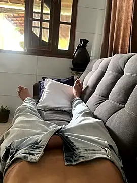 MCLZK online show from 01-08-26, 05:48