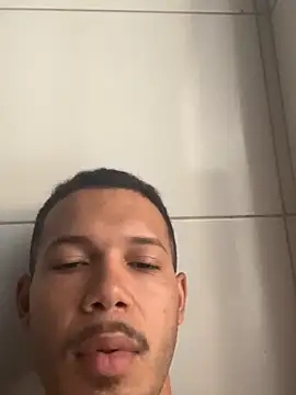 MCLZK online show from 04-21-26, 02:01