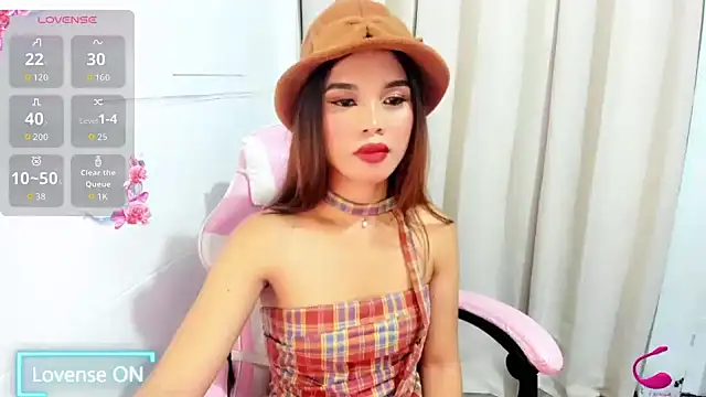 jeanalove online show from 06-13-26, 01:09