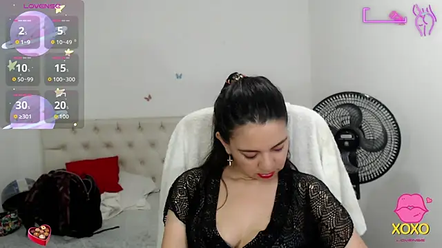 Snapshot of astrolover_ chatting on 11-09-25, 04:22 astrolover online show from 11-09-25, 04:22