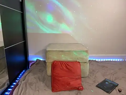 SaraNoir80 online show from 11-20-25, 08:41