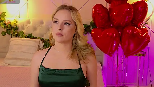 EllyLinn online show from 02-12-26, 05:19