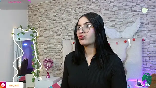 Snapshot of casse_tay chatting on 02-16-26, 03:35 casse tay online show from 02-16-26, 03:35