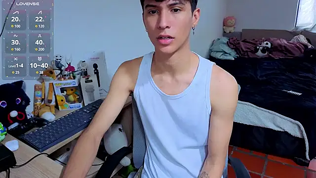 TwoBoys4Cum online show from 11-21-25, 09:35