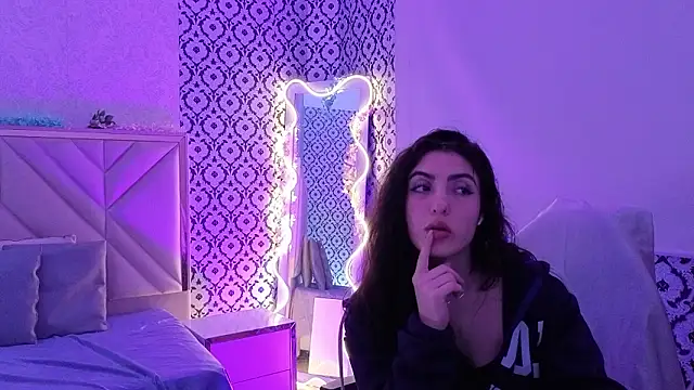 Ixchel tay online show from 02-03-26, 06:40