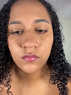 Snapshot of jesicamonroe44 chatting on 10-23-25, 01:32 jesicamonroe44 online show from 10-23-25, 01:32